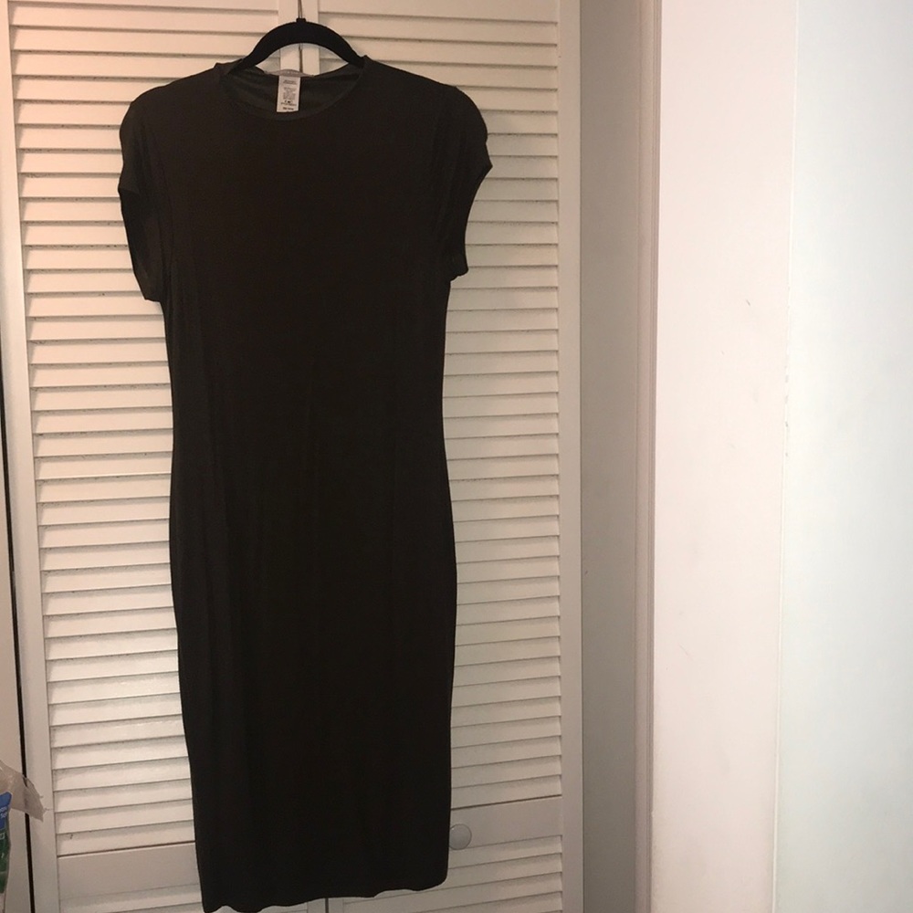 🔥Purple Snow olive green midi dress.🔥
